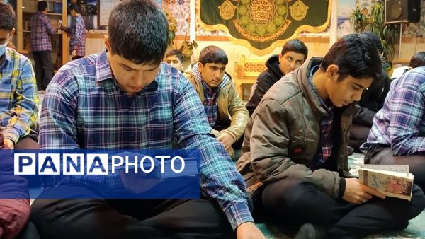 آخرین جلسه هفتگی، هیات الشهدای دبیرستان شهدای مدافع حرم منطقه ۱۰