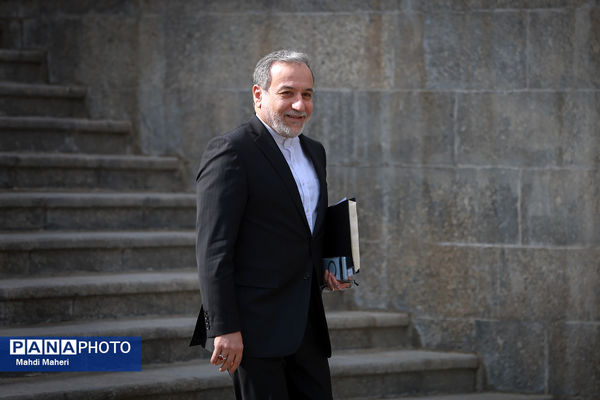 حاشیه جلسه هیات دولت