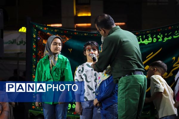 غدیر کیلومتری کاشان؛ جشن بی‌وقفه‌ی ولایت در چهارراه نماز