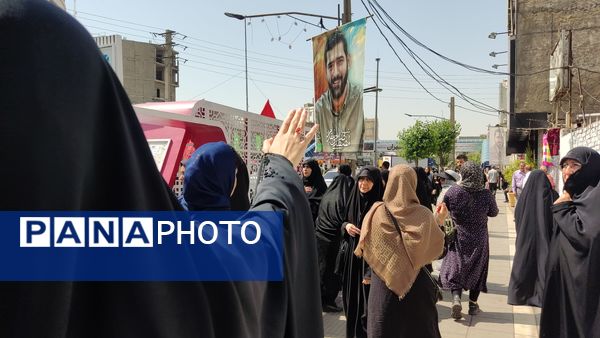 مراسم تشیع و تدفین شهید مصطفی صالحی مقدم در گلزار شهدا شهرستان قدس 