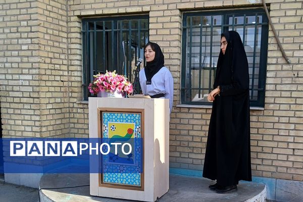 افتتاحیه انجمن ورزشی درون مدرسه ای منطقه کهریزک در هنرستان اولیاء۳