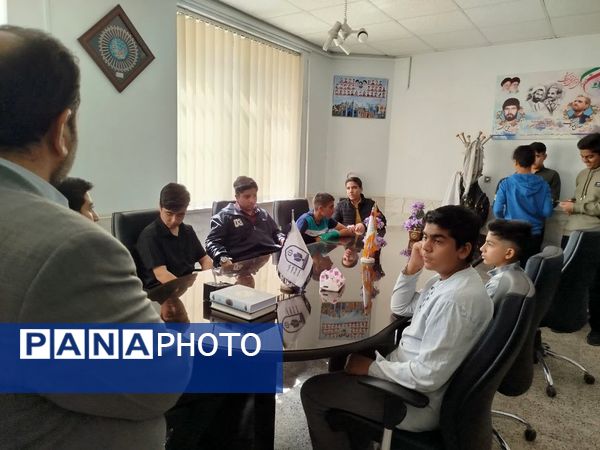  دیدار مسئولین اتحادیه انجمن اسلامی مدارس شهرستا‌ن با معاون پرورشی و تربیت بدنی کاشمر