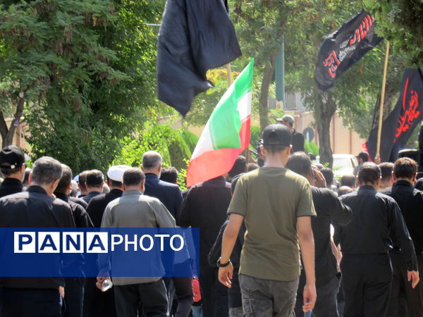 مشتاقان زیارت اربعین در سنندج پای‌کار راهپیمایی جاماندگان