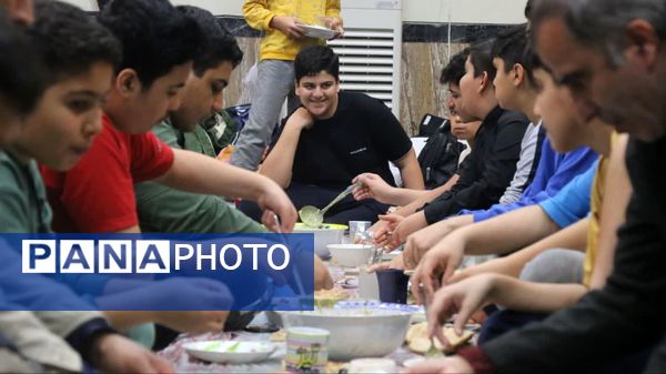 اعتکاف دانش‌آموزی در قائمشهر