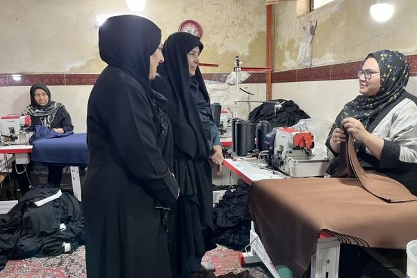 اشتغال بانوان روستایی مسیر توانمندسازی و توسعه پایدار را هموار می‌کند