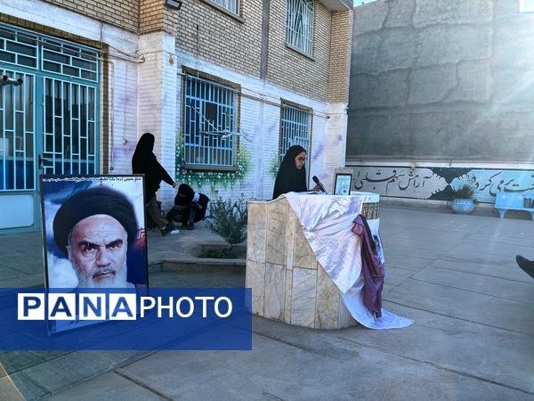  عزاداری به مناسبت دهه فاطمیه در مدرسه شهید محمدی پور خلیل آباد 