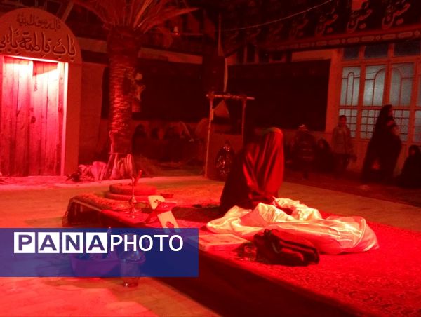 اجرای نمایش و شبیه خوانی دهه فاطمیه در تکیه ابوالفضلی روستای فدافن