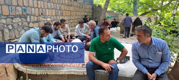 مراسم تجلیل از همکاران فعال حوزه پرورشی شهرستان‌های مانه و سملقان در بوم گردی زو علیا