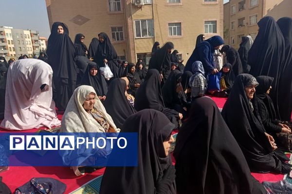 اقامه نماز باران در پردیس