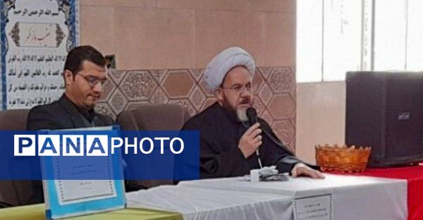 برگزاری تریبون آزاد در آموزشگاه مرحوم پاکدل خلیل آباد