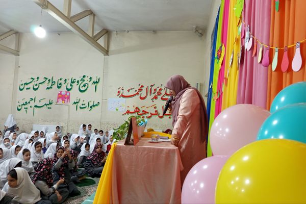 برگزاری جشن روز مادر در دبستان ایمان رباط‌کریم