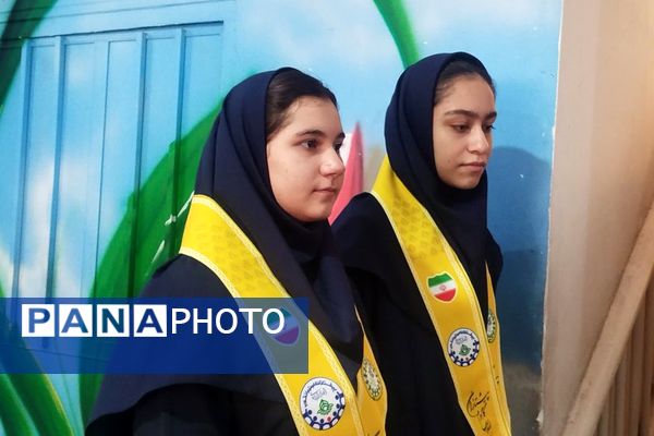 برگزاری جشن آغاز سال تحصیلی جدید در مدرسه بعثت ناحیه یک شهرری