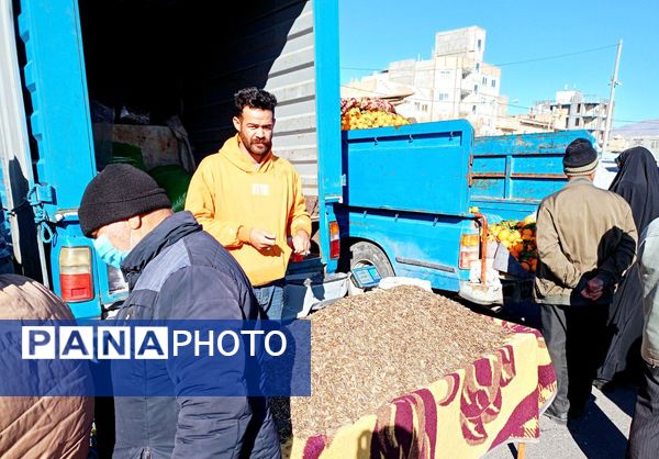 حال و هوای بازارهای کاشمر در آستانه شب یلدا