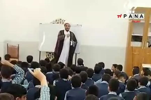 چهارشنبه های امام رضایی در مدرسه امام رضا شهرستان زارچ