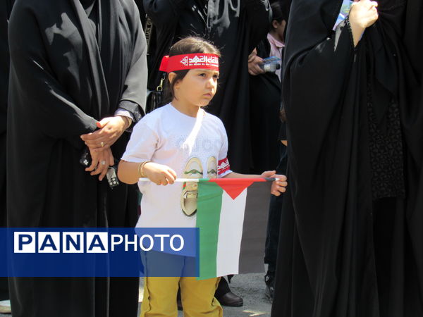 مشتاقان زیارت اربعین در سنندج پای‌کار راهپیمایی جاماندگان