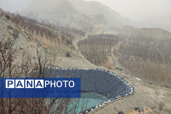 شروع اولین بارش برف زمستانی در بهمن ماه ۱۴۰۳ در شهر زیبای با‌ر