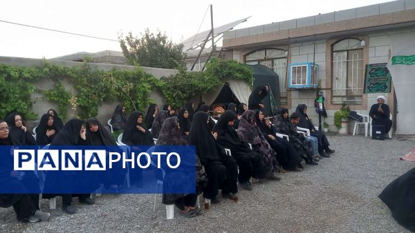 روضه خانگی در ایام محرم در روستای نقاب شهرستان خلیل آباد