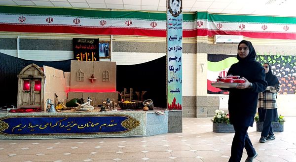 آیین سوگواری ایام فاطمیه در دبیرستان حضرت زینب(س) اسدآباد