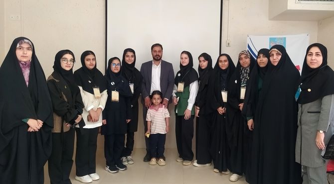 اولین نشست قطبی کمسیون های تخصصی دوازدهمین دوره مجلس دانش آموزی ویژه دانش آموزان دختر مجلس دانش آموزی 