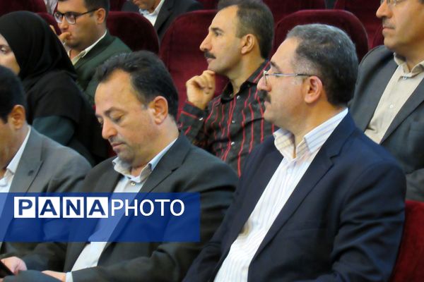 برگزاری آیین تجلیل از معلمان نمونه استان کردستان