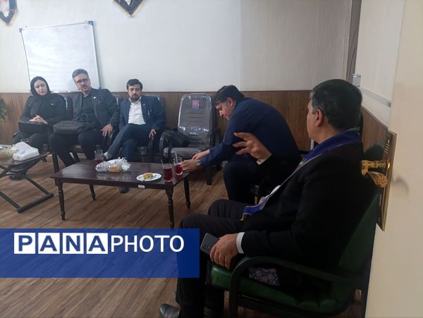 تحریریه پسران در مانور رسانه‌ای "پانا؛ صدای نسل نو" در مشهد