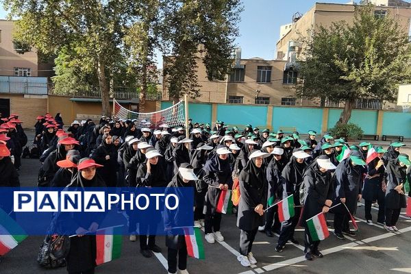 برگزاری جشن به مناسبت هفته دفاع مقدس و میلاد سیدالکریم در ناحیه یک شهرری 