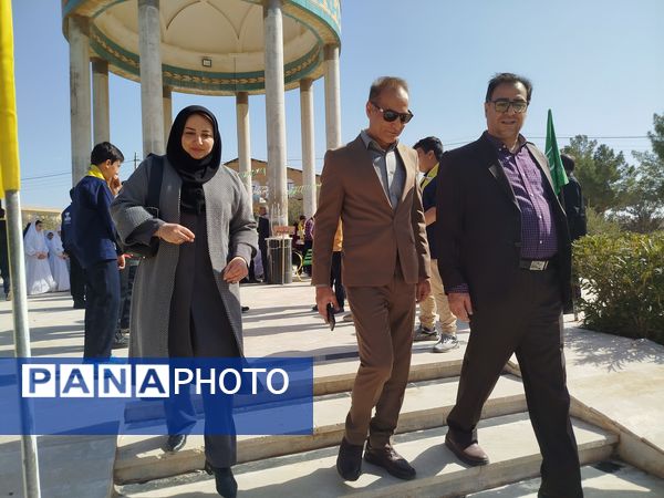 مراسم غبارروبی مزار شهدای گمنام دانشگاه آزاد اسلامی واحد کاشمر