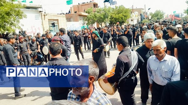 تعزیه خوانی و زنجیر زنی در روستای بزرگ فدیشه نیشابور