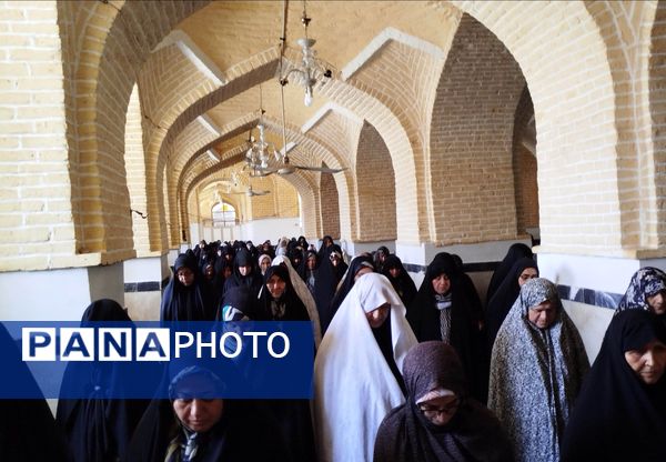 نماز جمعه در آخرین جمعه ماه محرم 