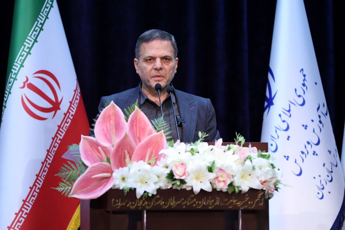 معلمان از مهمترین سرمایههای اجتماعی کشور هستند