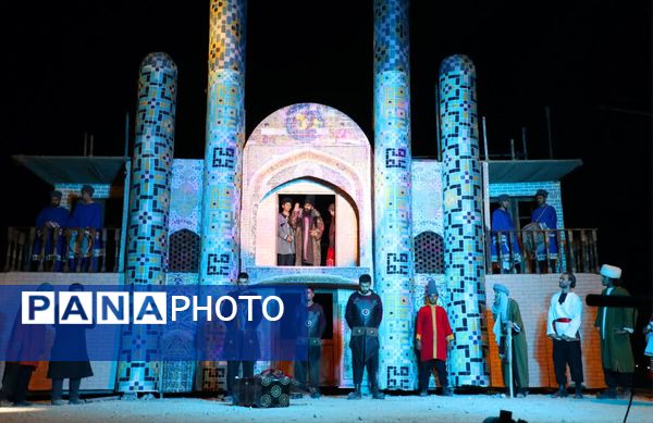 نمایش بزرگ بومی میدانی «سرزمین خورشید» در خراسان شمالی 