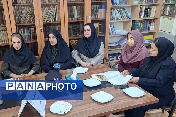 اولین جلسه هیات امنا و انجمن اولیا و مربیان دبیرستان پویش
