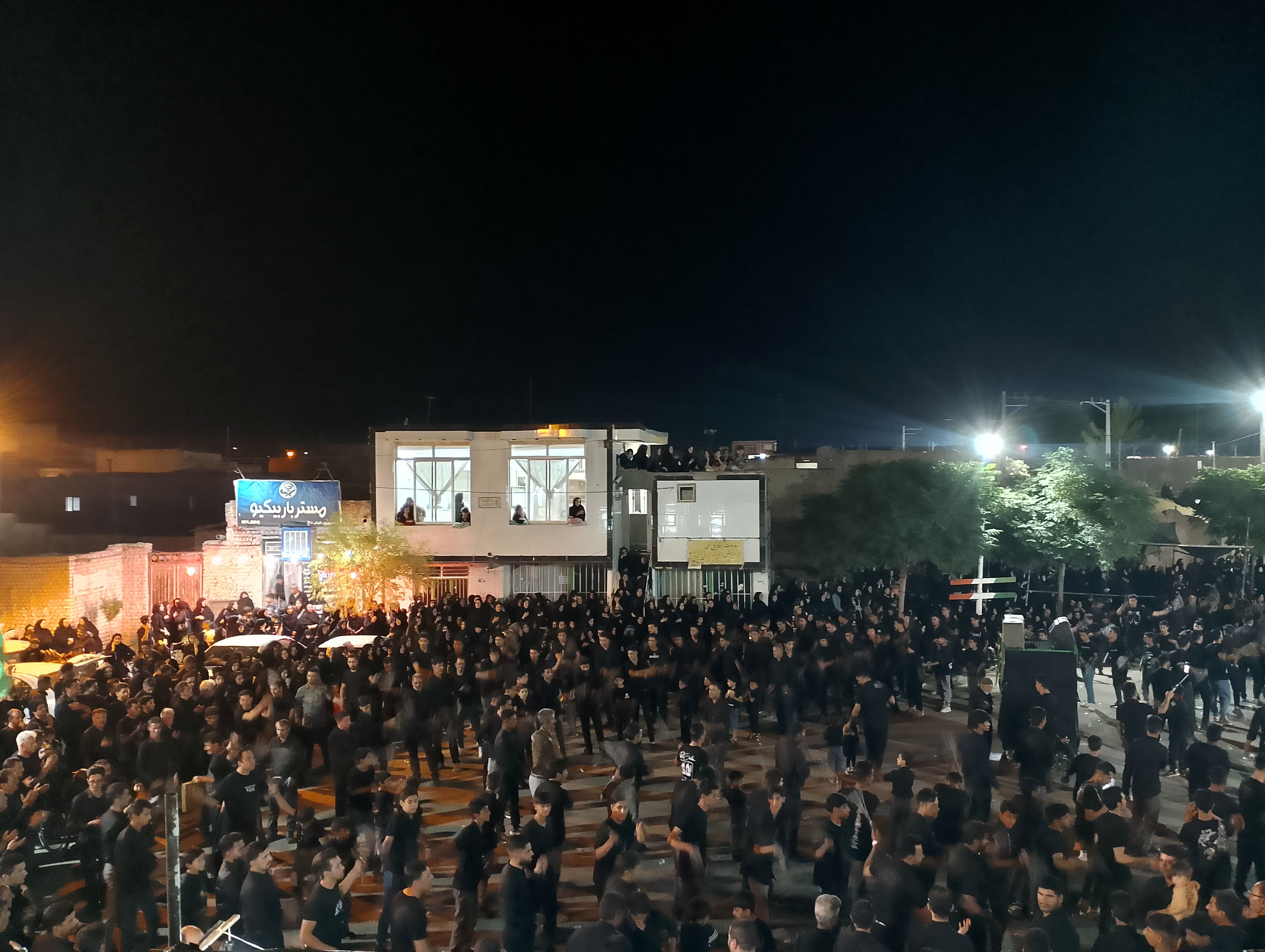 عزاداری هیئات روستای رزق آباد در شب دهم ماه محرم
