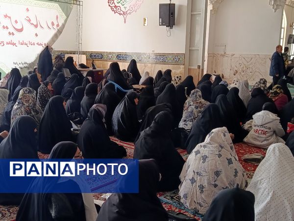 نماز جمعه در شهرستان کاشمر 