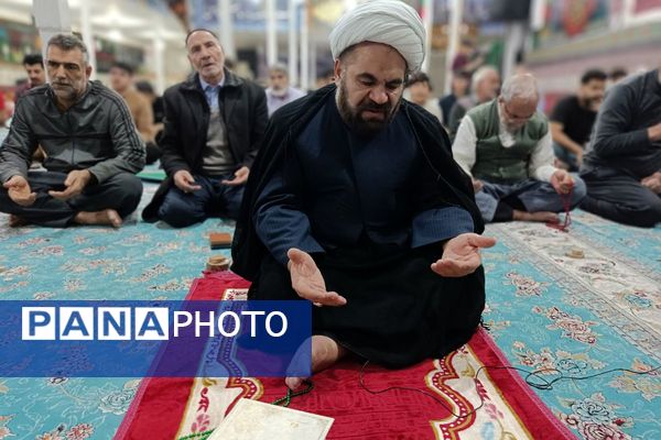 مراسم معنوی اعتکاف در مسجد اعظم حضرت ابوالفضل (ع) بهارستان دو