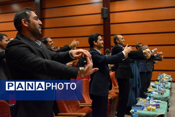 نشست فصلی مدیران «طرح رهیافت» در بهارستان‌دو