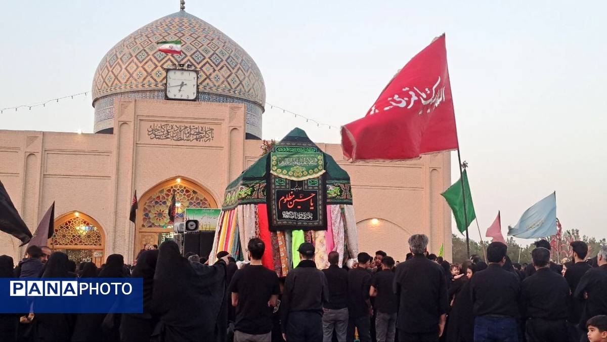 حضور گسترده هیئات مذهبی در بارگاه منور امام زاده محمد عابد