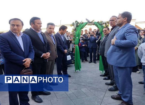 همایش بدرقه‌ دانش‌آموزان منتخب سازمان دانش‌آموزی به عمره‌ مفرده دانش‌آموزی