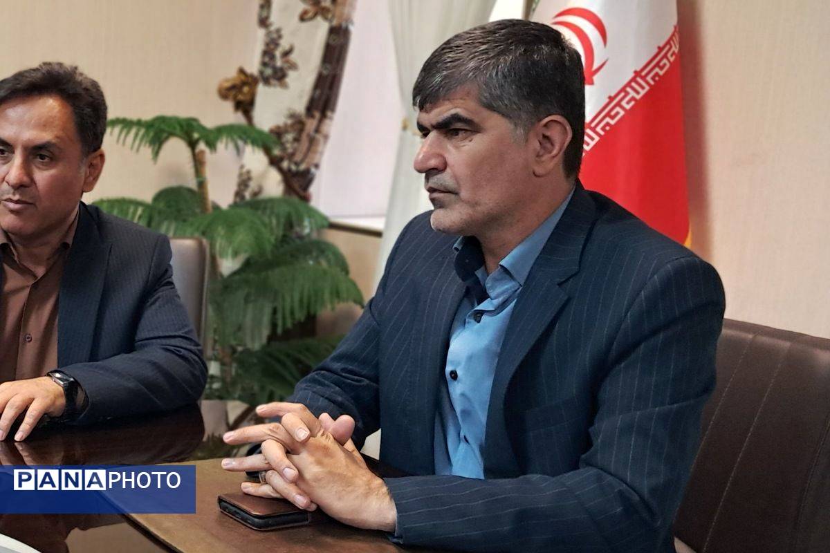 برپایی میز خدمت در فرمانداری شهرستان ملارد به مناسبت هفته بهزیستی