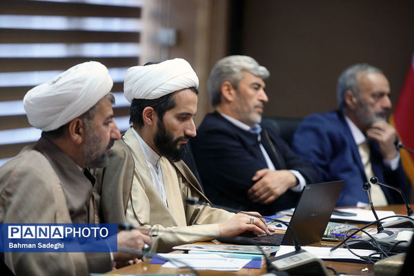 سومین جلسه شورای عالی توسعه و ترویج فرهنگ اقامه نماز 