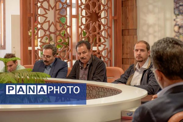 دیدار صمیمانه مسئولین سازمان‌ها و ادارات کاشمر با شهردار