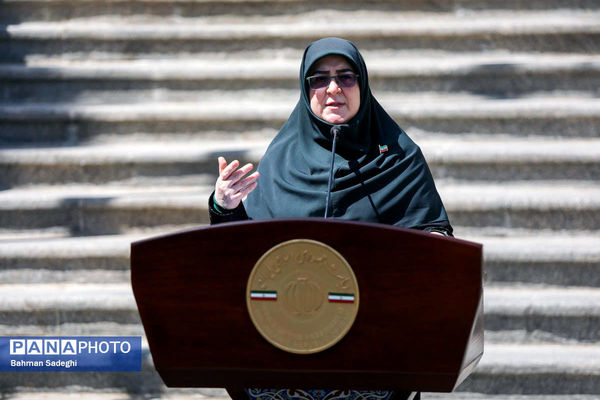 نرخ سهمیه اول و دوم بنزین تغییری نخواهد کرد/  آمریکایی‌ها رویکرد درستی نسبت به مذاکرات داشته باشند