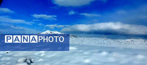 بارش برف، زنگ شادی را در مدرسه عشایری ابن مظاهر به صدا در آورد