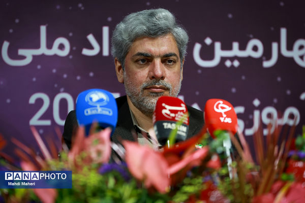 نشست خبری چهارمین رویداد ملی فناورانه دانش‌آموزی دانوا