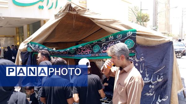 موکب‌های خدمت‌رسان به عزاداران حسینی در کاشمر