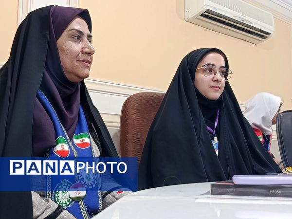 فرمانداری حاجی‌آباد و قلم‌های امید نگاهی به آینده رسانه و توسعه در سایه روز خبرنگار