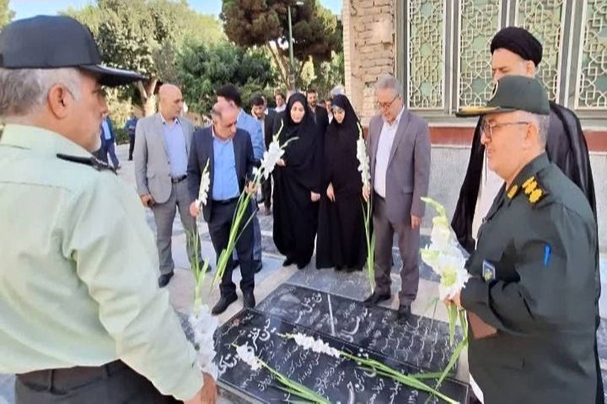 تجدید میثاق مدیران شهریار با آرمانهای شهیدان