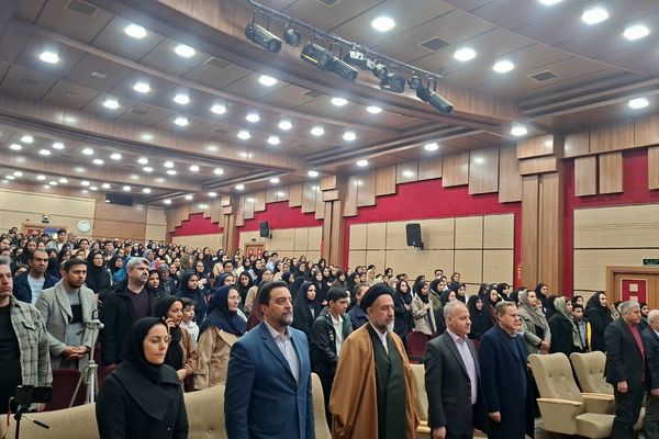 تقدیر از جوانان پژوهشگر، ستاره‌های درخشان شهریار  
