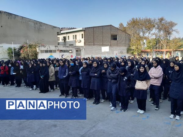 یادواره شهید دانش‌آموز قدرت الله قربانی نصر آبادی در مدرسه واثقی