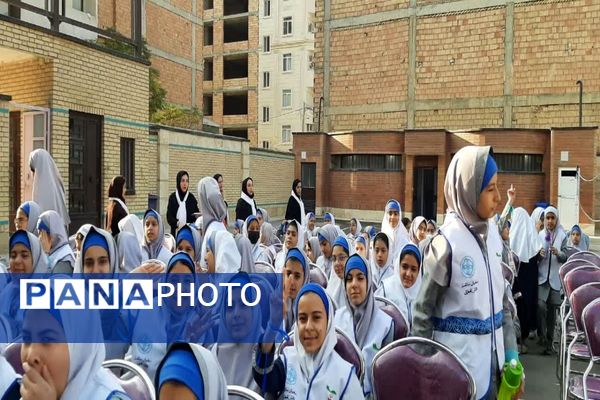 افتتاحیه سفیران سلامت پاکدشت در آموزشگاه ام‌الشهدای مظفر